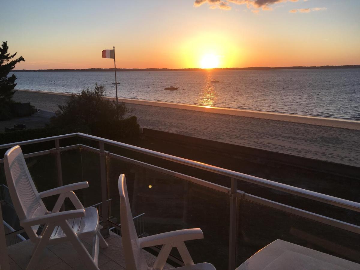 Appartement Arcachon Perreire Premiere Ligne Les Pieds Dans L Eau Vue Magnifique Sur Le Bassin エクステリア 写真