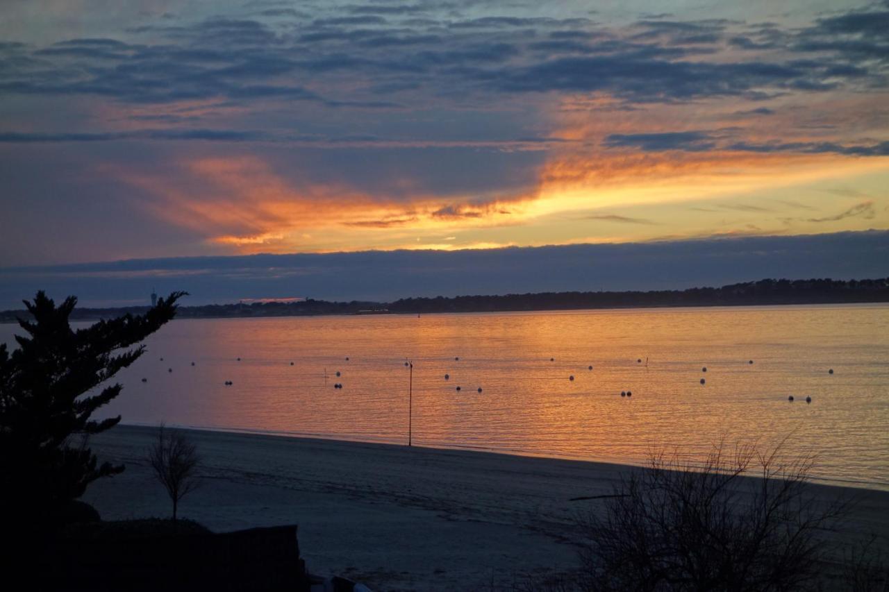 Appartement Arcachon Perreire Premiere Ligne Les Pieds Dans L Eau Vue Magnifique Sur Le Bassin エクステリア 写真